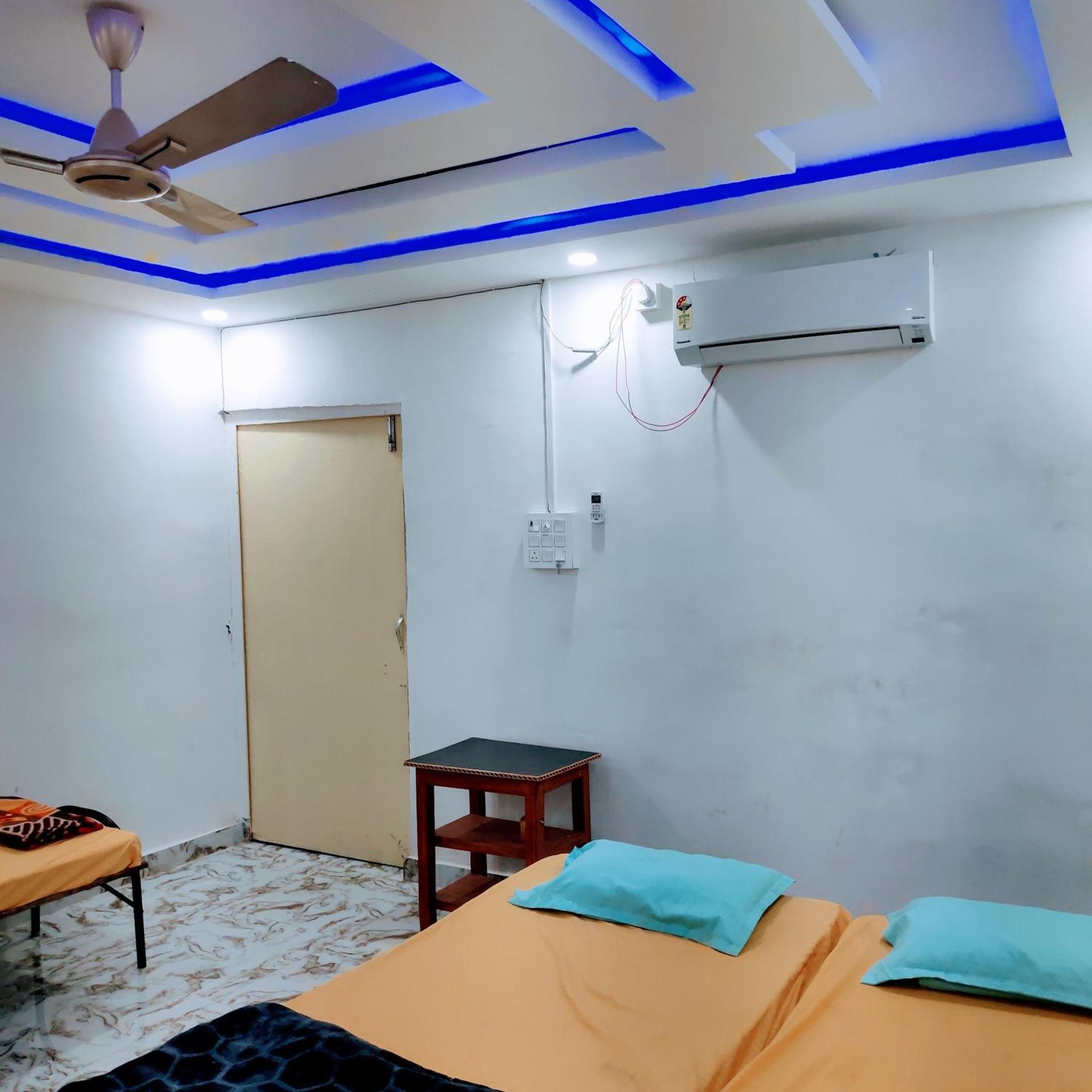 Shree Ram Sia Hotel An Unit Of Shree Ram Sia Trading And Residency คยา ภายนอก รูปภาพ